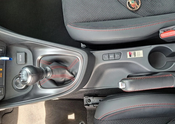 Toyota Yaris cena 159900 przebieg: 6197, rok produkcji 2021 z Sulejów małe 232